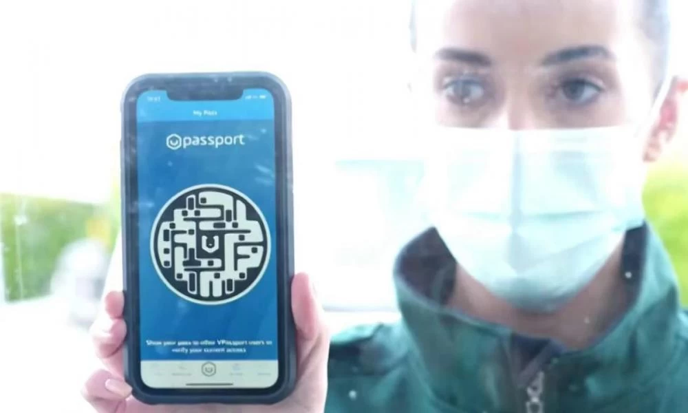 Γιατί ο ΠΟΥ απορρίπτει το διαβατήριο εμβολιασμού και ζητάει στήριξη στο πρόγραμμα Γκέιτς